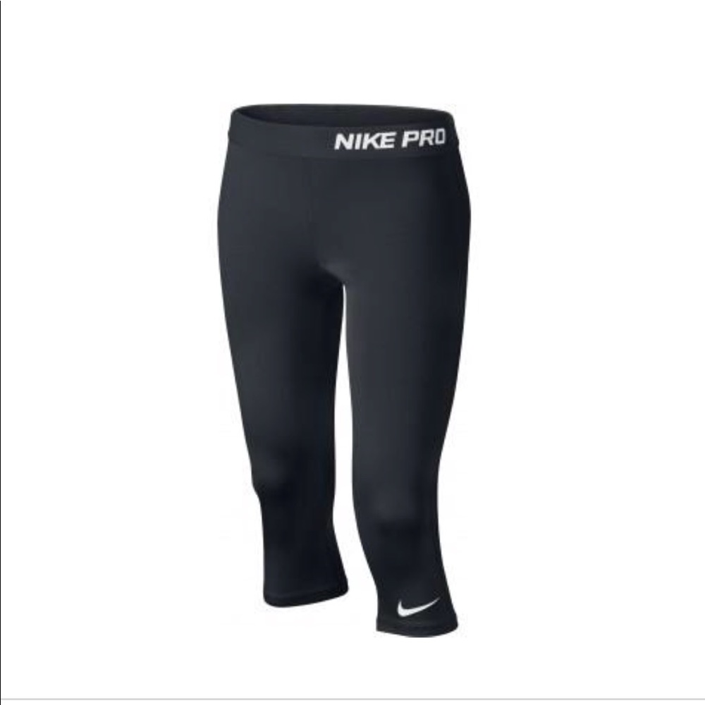 Nike Dri-fit knee-cropped compression pants